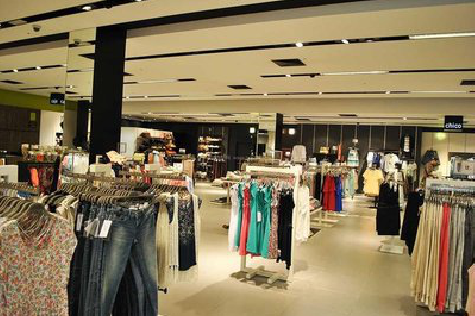 武宣商场里的店面怎么装修?